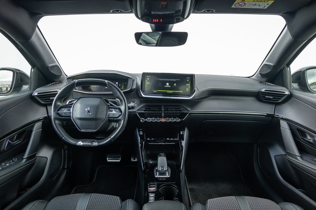 Peugeot 208 1.2 PureTech GT pano | 360 Camera | PDC | half l, Automaat, Gebruikt, Euro 6, 100 pk