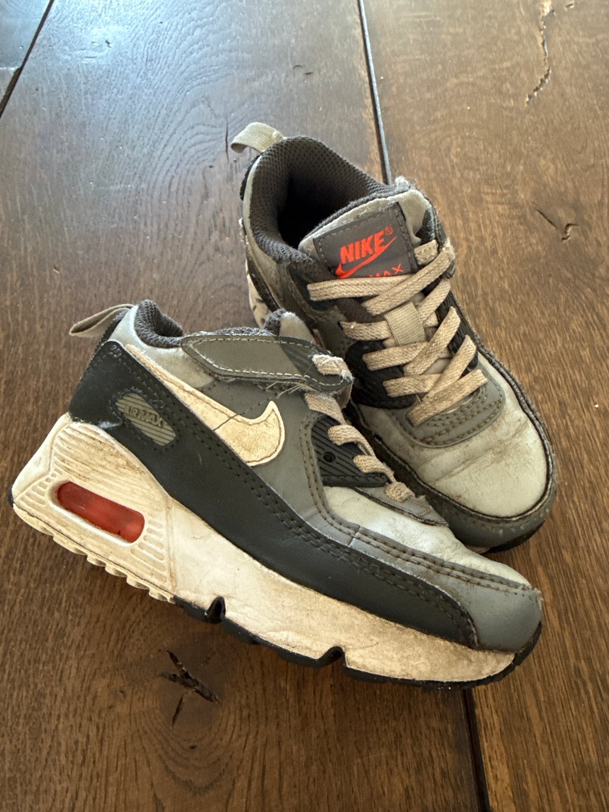 Nike Air Max kids maat 26, Ophalen of Verzenden, Gebruikt, Jongetje of Meisje, Schoentjes