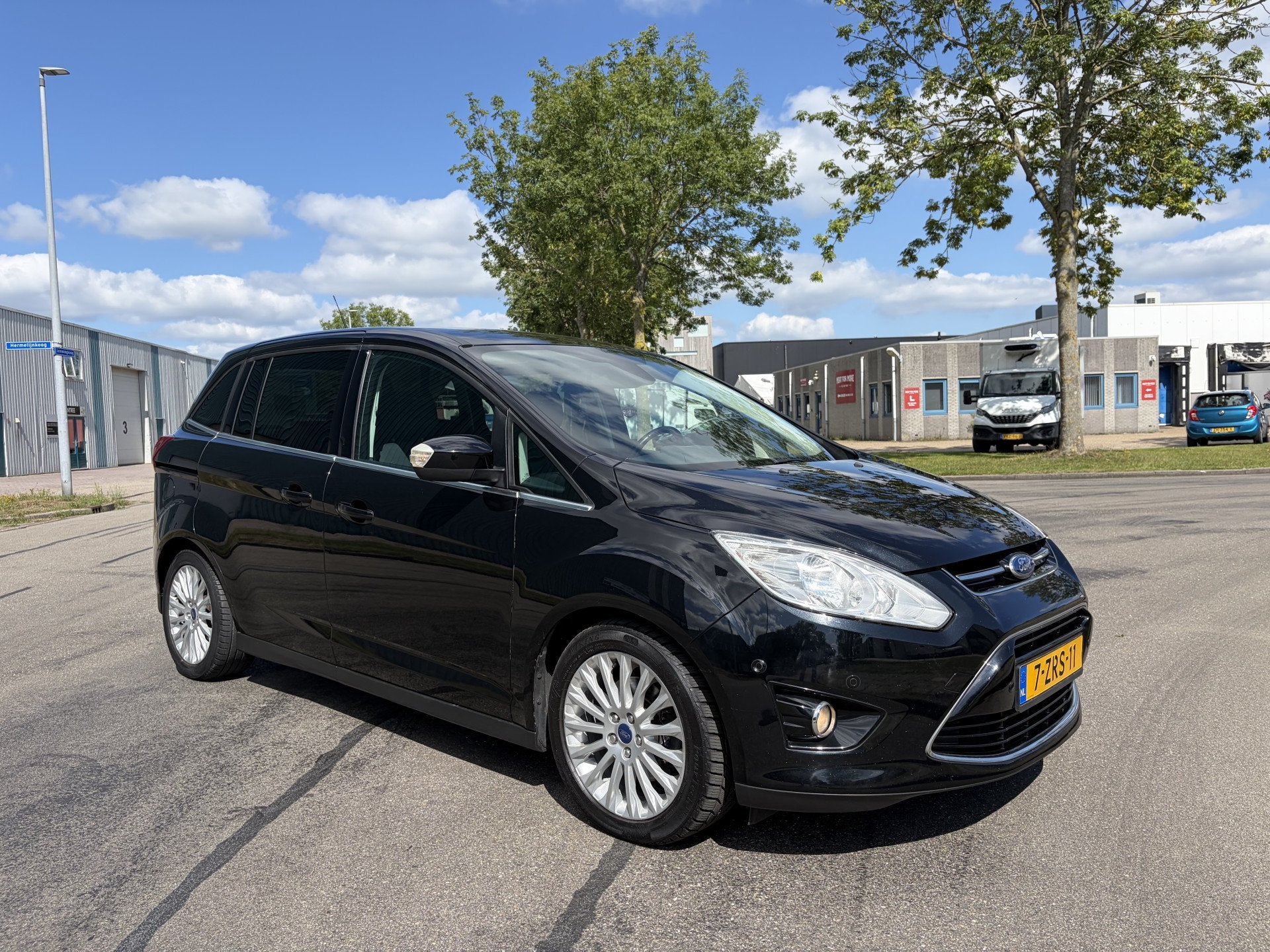Ford Grand C-Max 1.0i Edition Plus 7-Persoons 6-Bak 126 PK., Auto's, Voorwielaandrijving, Stof, Gebruikt, 7 stoelen