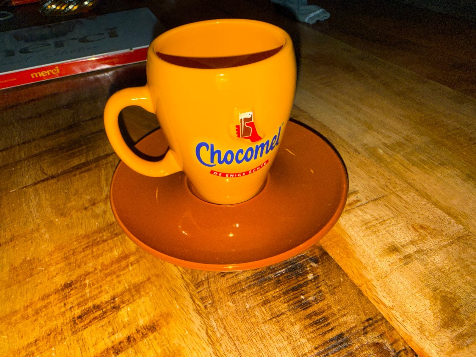 Chocomel mok en schotel, Gebruikt, Overige merken, Keramiek, Ophalen of Verzenden