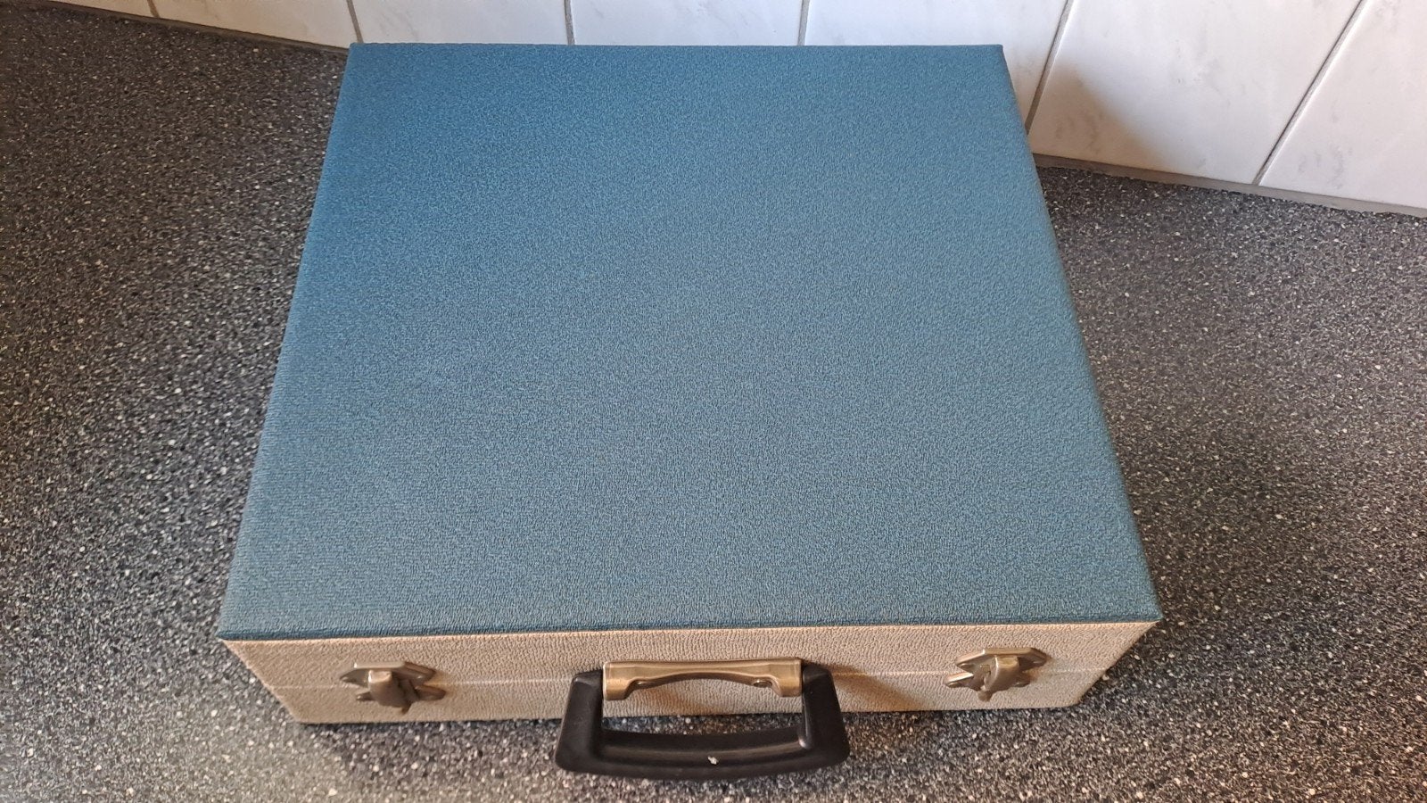 Vintage Cheney Platenkoffer - Blauw/Beige, Cd's en Dvd's, Vinyl | Overige Vinyl, Ophalen of Verzenden, Zo goed als nieuw