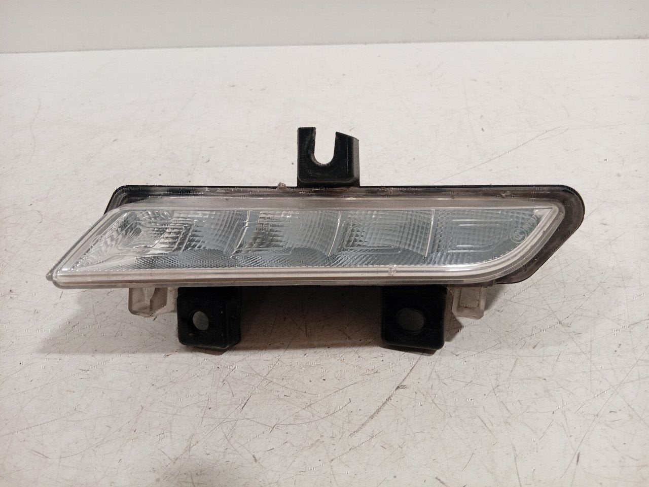 Daglichtrijverlichting rechts voor Renault Clio, Onderdelen@venauto.nl, Van der Ven Autorecycling B.V., Gebruikt, Ettenseweg 76, 4706 PB Roosendaal, The Netherlands