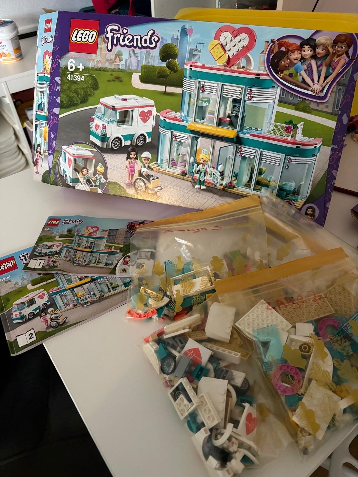 LEGO Friends 41394 Heartlake City Ziekenhuis, Ophalen of Verzenden, Gebruikt, Overige merken