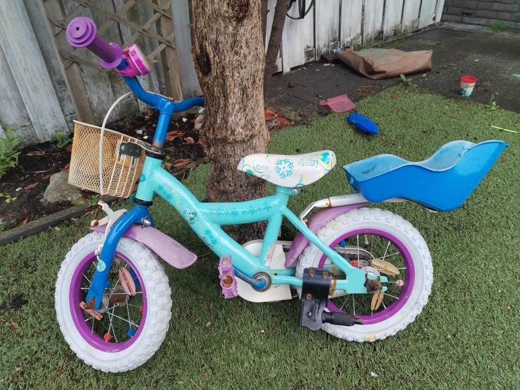 Fiets 12 inch meisje, Fietsen en Brommers, Fietsen | Kinderfietsjes, Ophalen, Gebruikt, Minder dan 16 inch