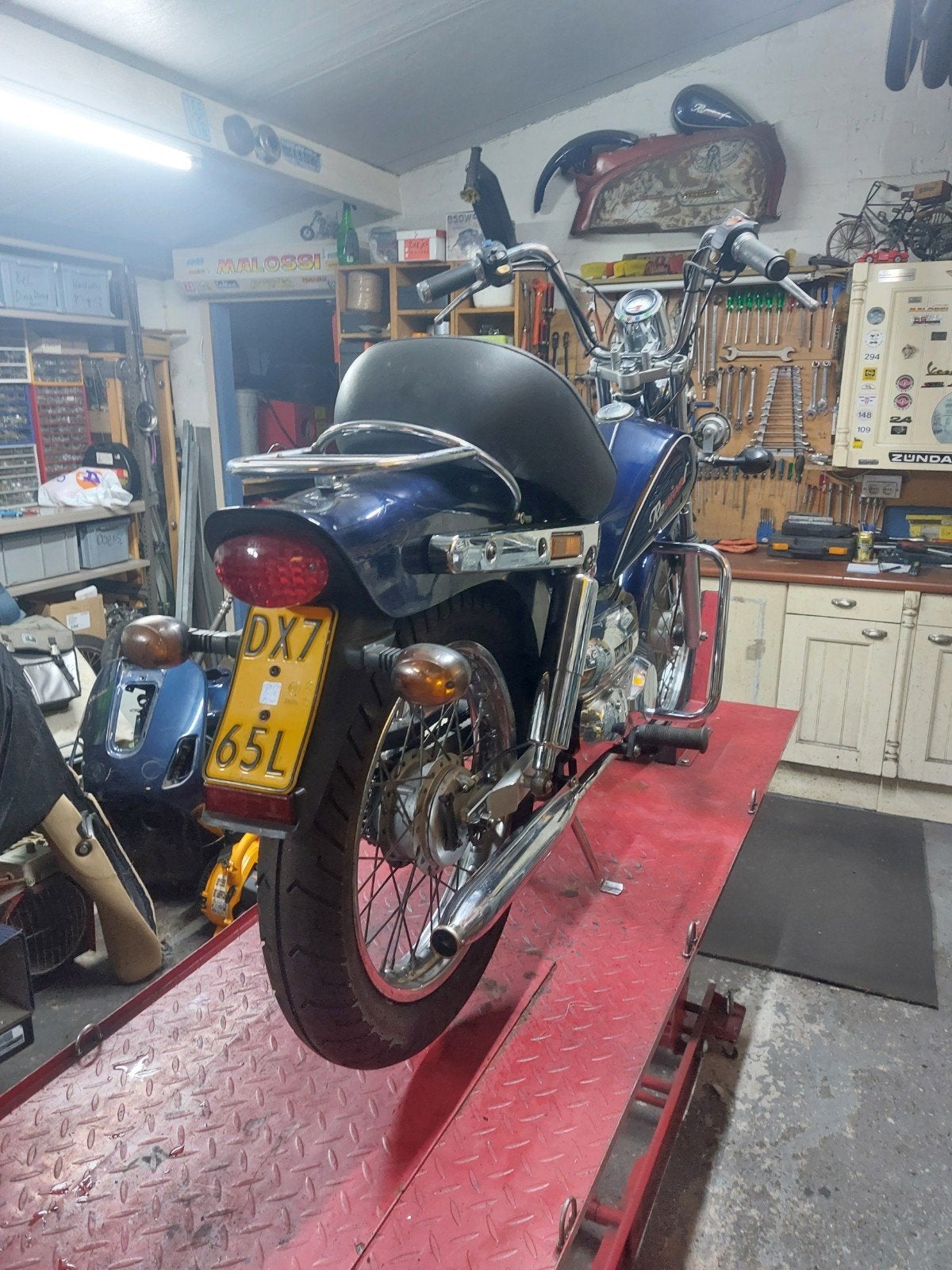 Tomos Revival izgst