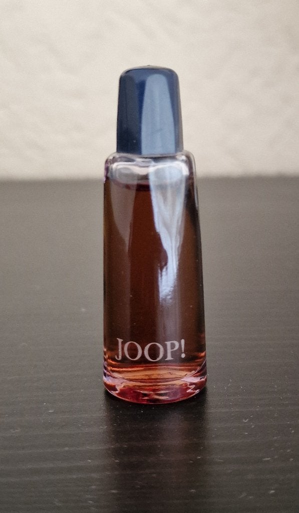 Miniatuur parfum Joop, Ophalen of Verzenden, Zo goed als nieuw, Miniatuur, Gevuld