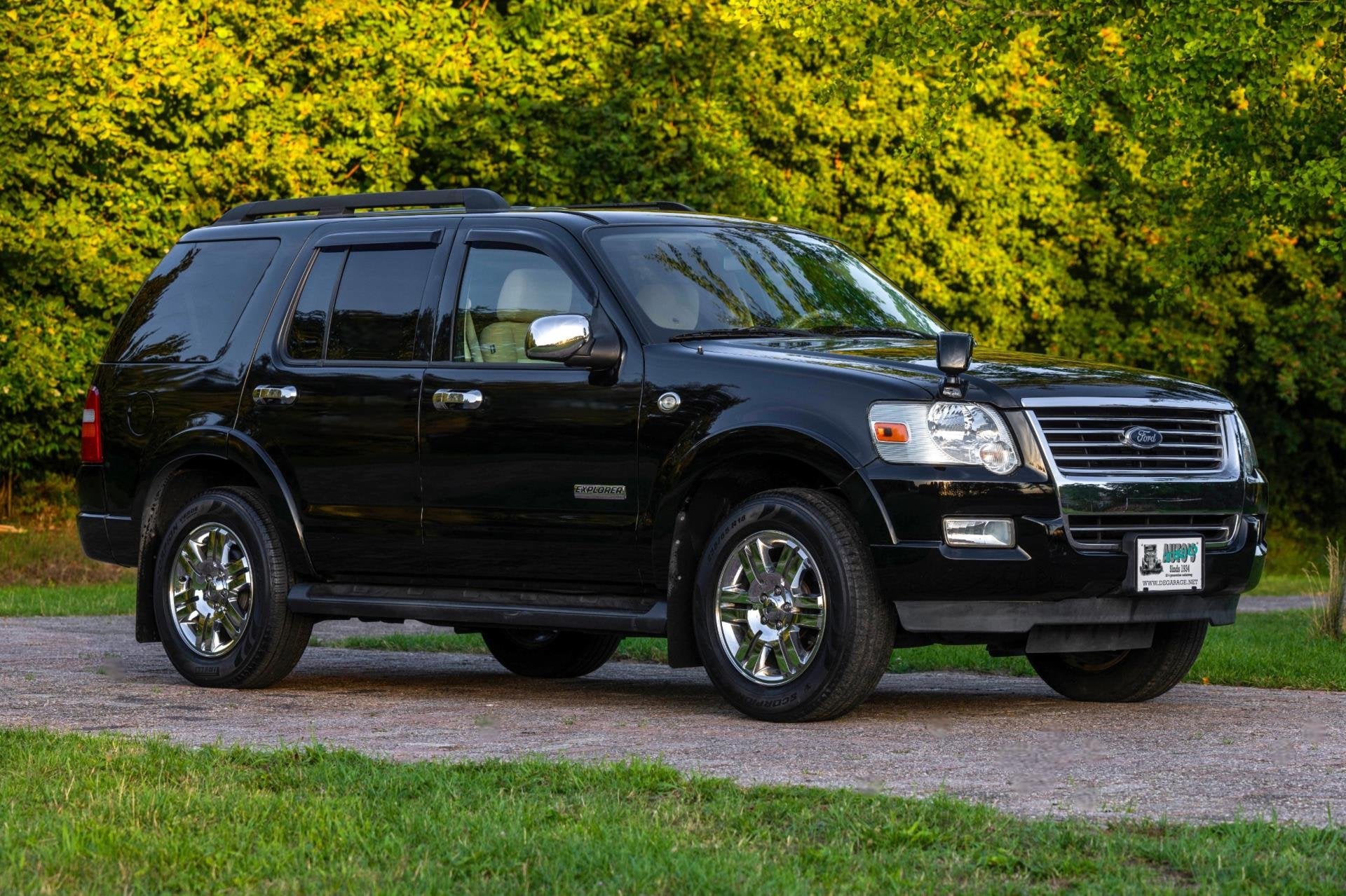 Ford Explorer 4.0 V6 XLT 4x4 SUV 7-pers. 1e Eigenaar, Auto's, Ford, Stof, Gebruikt, Beige, Zwart