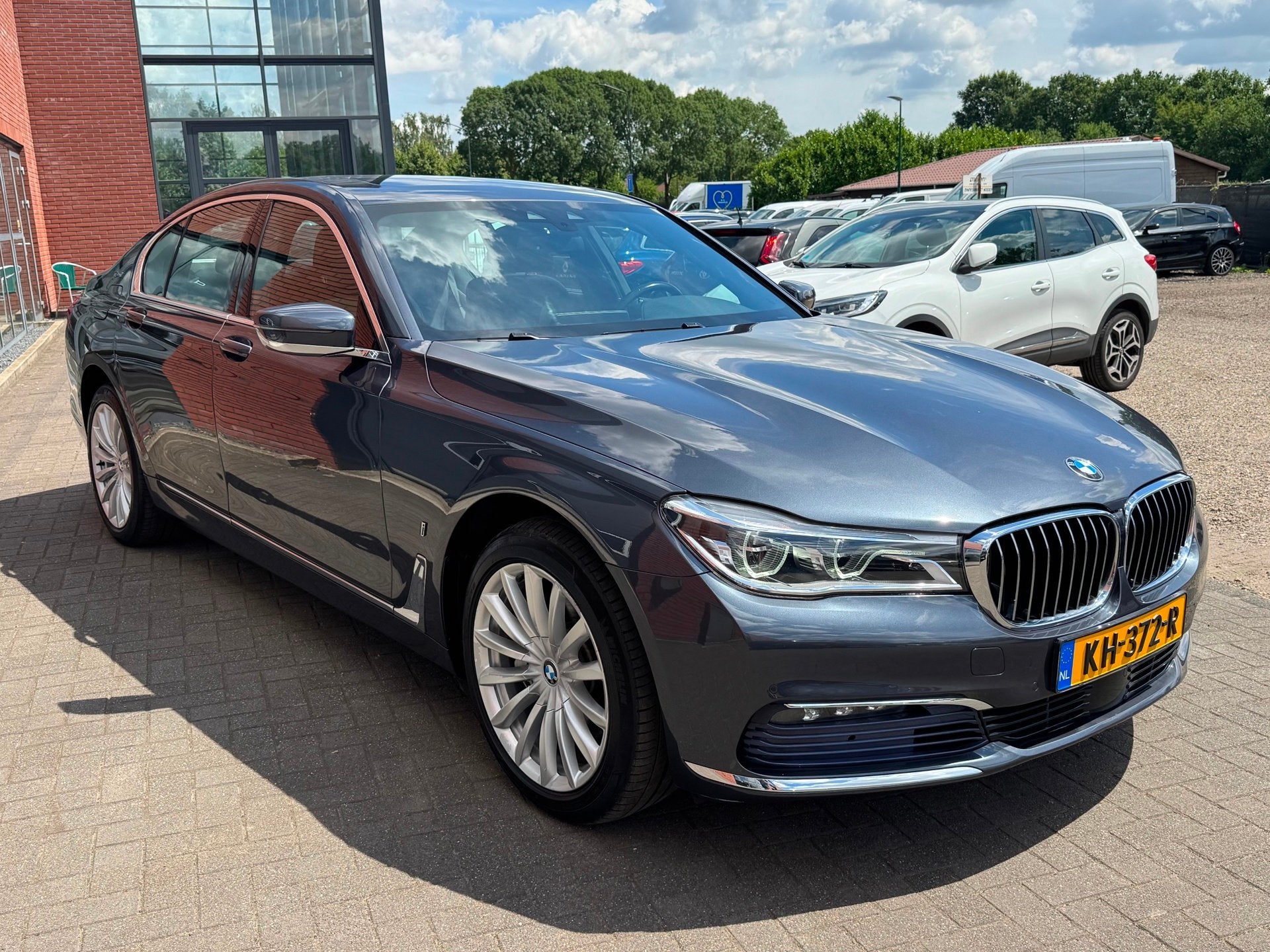 BMW 7-serie 740e iPerformance High Executive, Automaat, 1998 cc, Achterwielaandrijving, Gebruikt