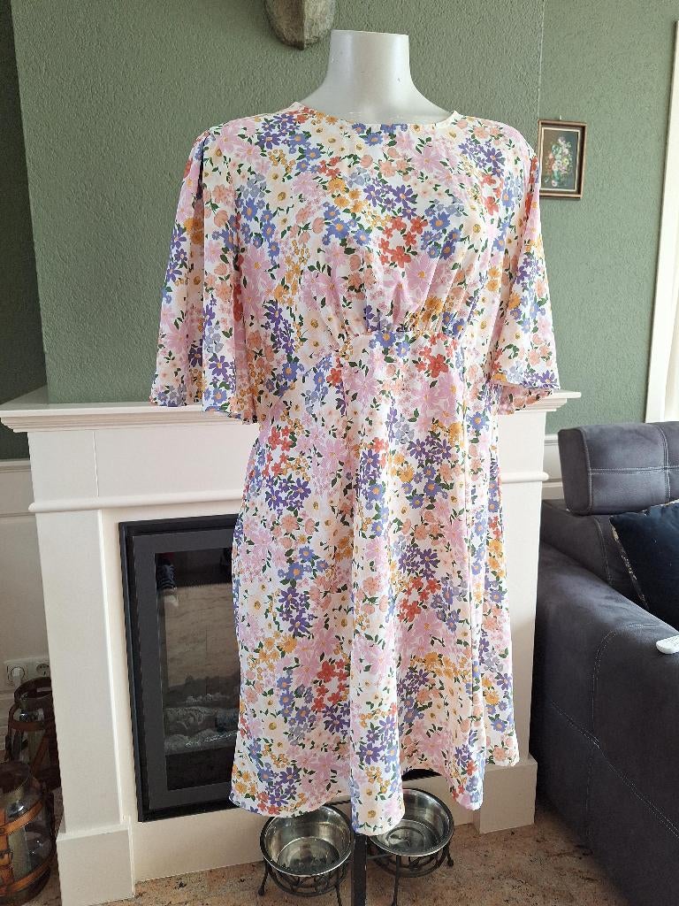 Dorothy Perkins lieflijk bloemen tuniek 46 UK 18, Kleding | Dames, Maat 46/48 (XL) of groter, Ophalen of Verzenden, Zo goed als nieuw