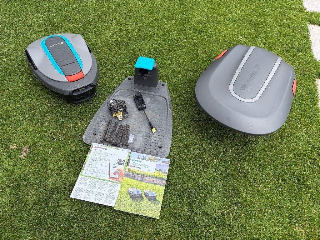 Gardena Robotmaaier met garage, Ophalen, Gebruikt, Bestuurbaar via app, Minder dan 20 cm