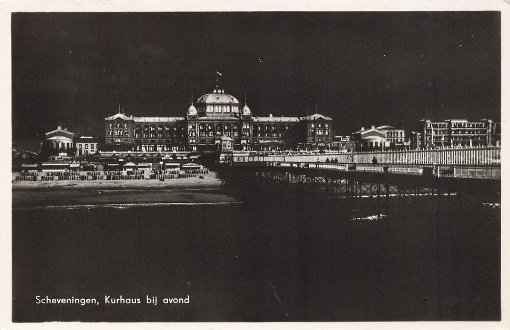 Scheveningen, Kurhaus bij avond, Ophalen of Verzenden, 1940 tot 1960, Ongelopen, Zuid-Holland