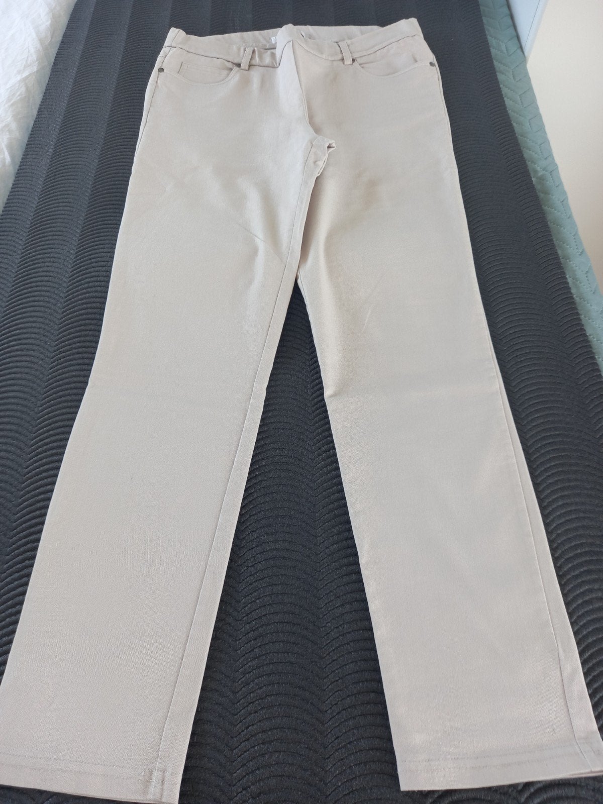 Broek/tregging van Rene Freres maat 44 stretch, Beige, Maat 42/44 (L), Ophalen of Verzenden, Lang
