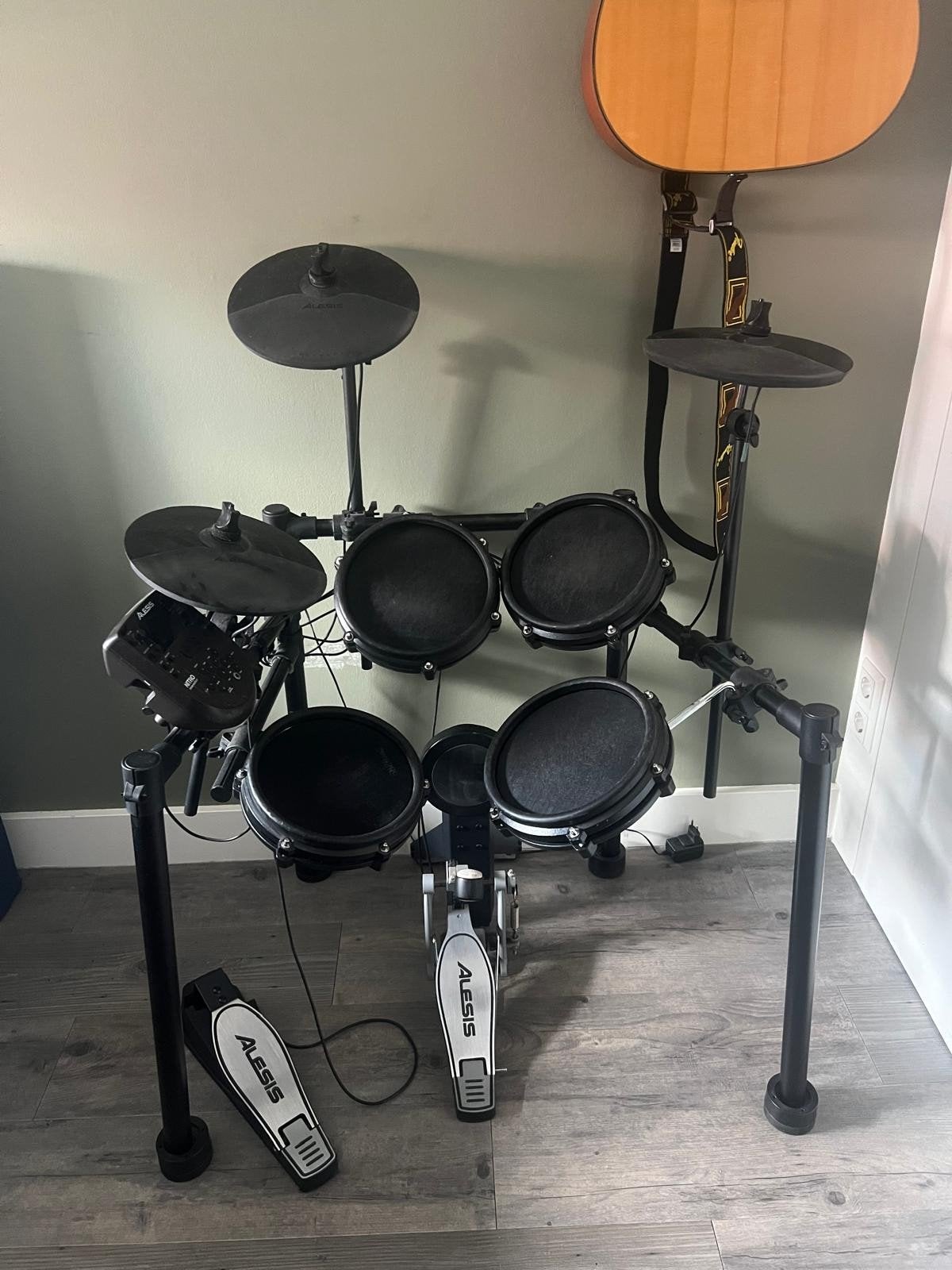 Alesis Nitro Mesh Kit - Elektronisch drumstel, Muziek en Instrumenten, Ophalen, Gebruikt, Overige merken, Elektronisch