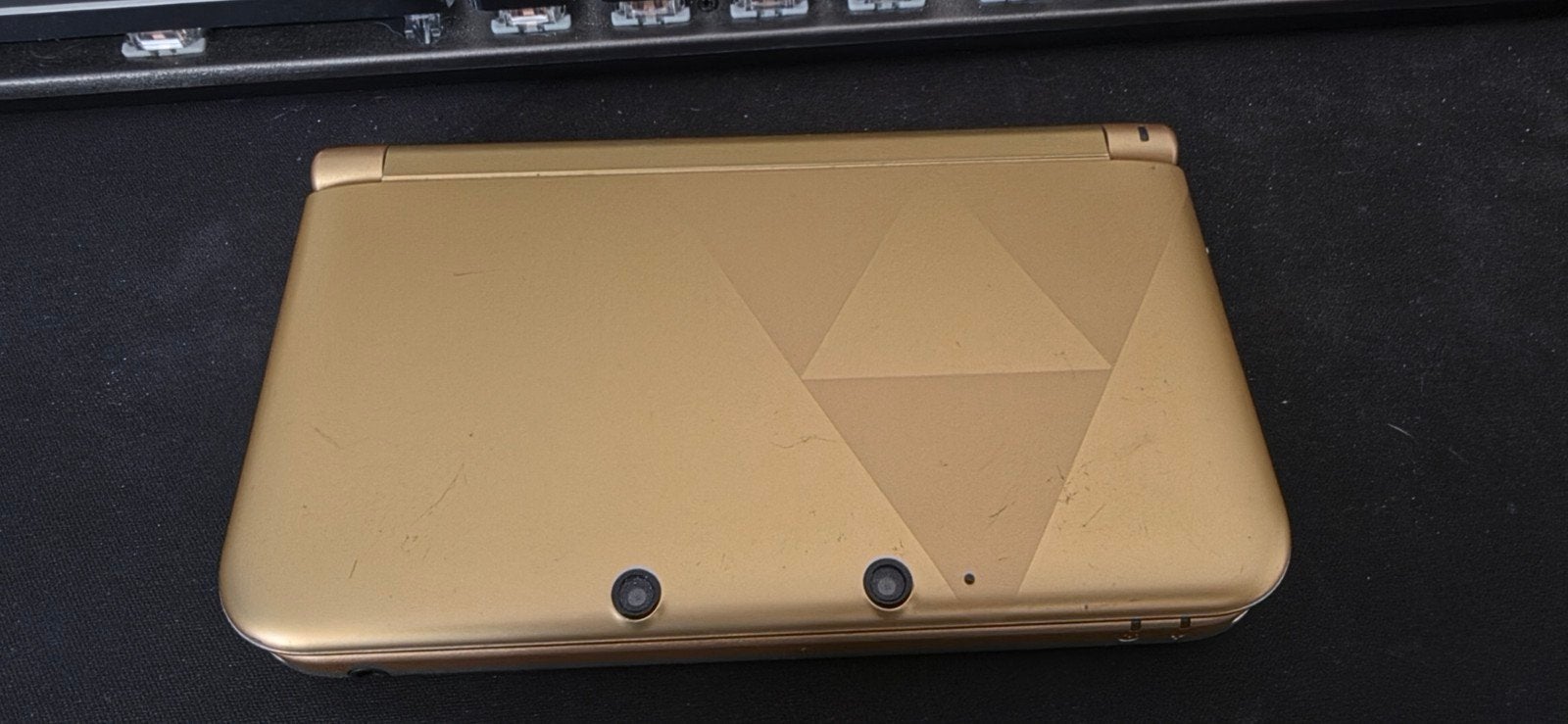 Nintendo 3DS XL Zelda: A Link Between Worlds Edition, Ophalen, Zo goed als nieuw, Overige kleuren, 3DS