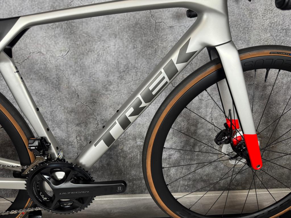 Nieuw! Trek Madone SL7 Gen 8 Shimano Ultegra Di2 Full Carbon, Fietsen en Brommers, Fietsen | Racefietsen, Overige merken, Carbon