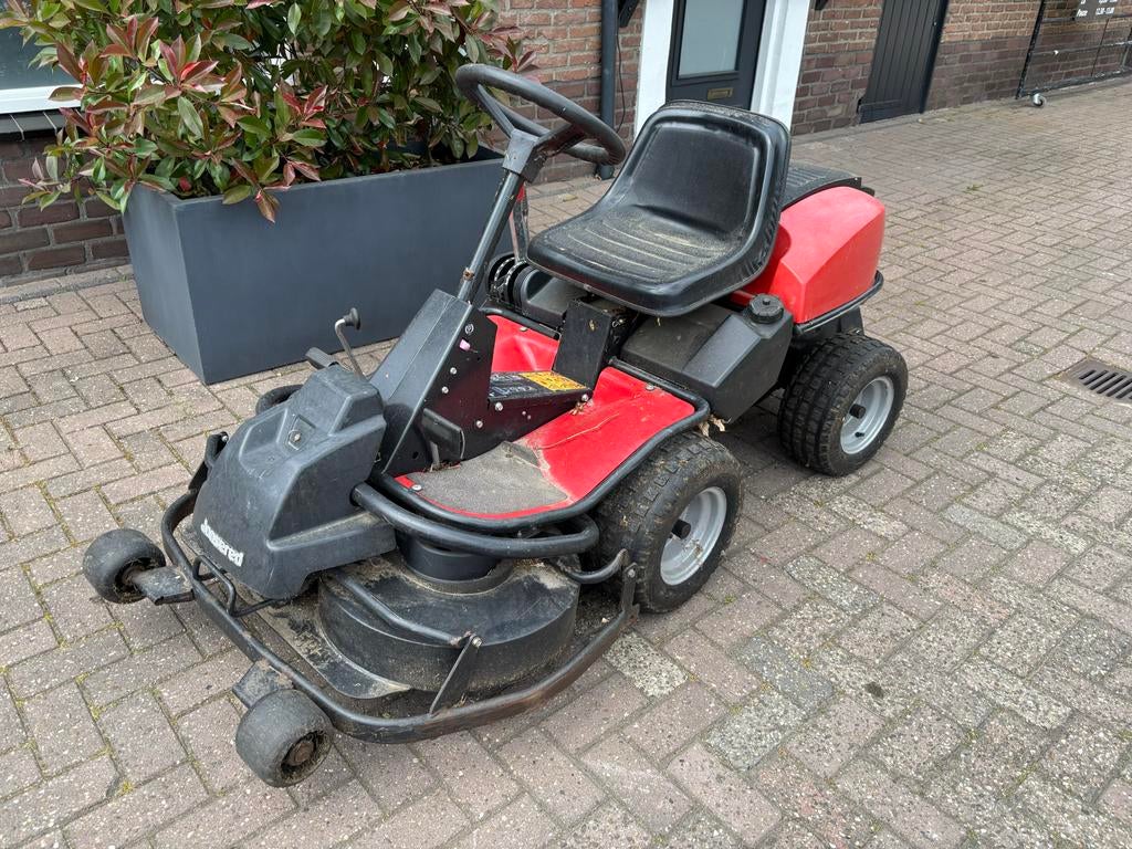 Jonsered Husqvarna frontmaaier, Tuin en Terras, Grasmaaiers, Ophalen, Cirkelmaaier, Gebruikt, Mulchfunctie