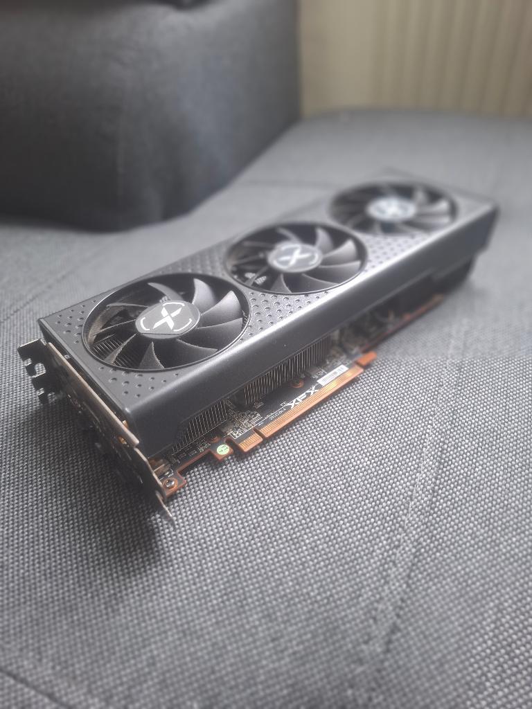GIGABYTE AMD Radeon RX 6600 XT  8G Grafische kaart, DisplayPort, Verzenden, GDDR6, PCI-Express 4