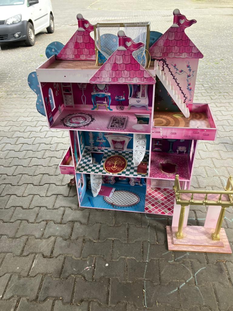Poppenhuis, Ophalen, Poppenhuis