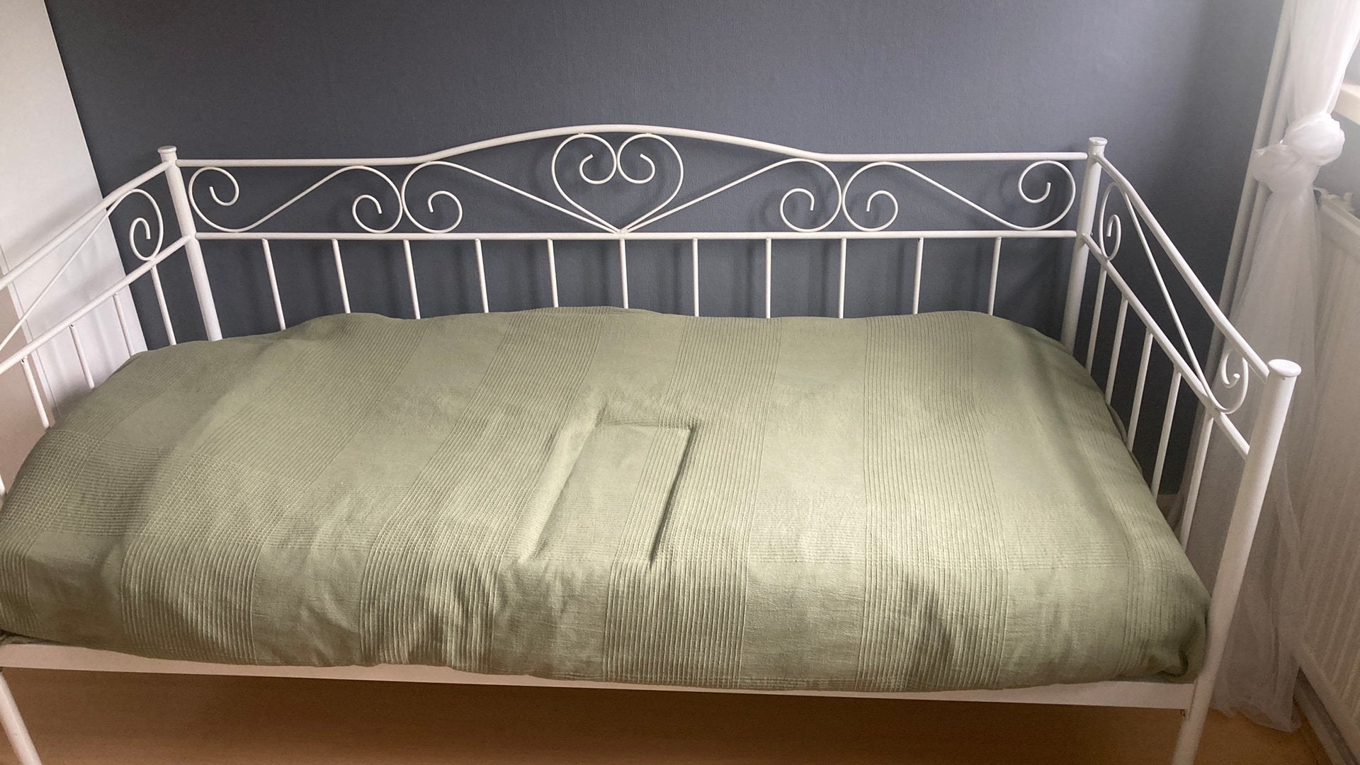 Bed 90 bij 200 gratis af te halen, Gebruikt, 90 cm, Eenpersoons, Wit