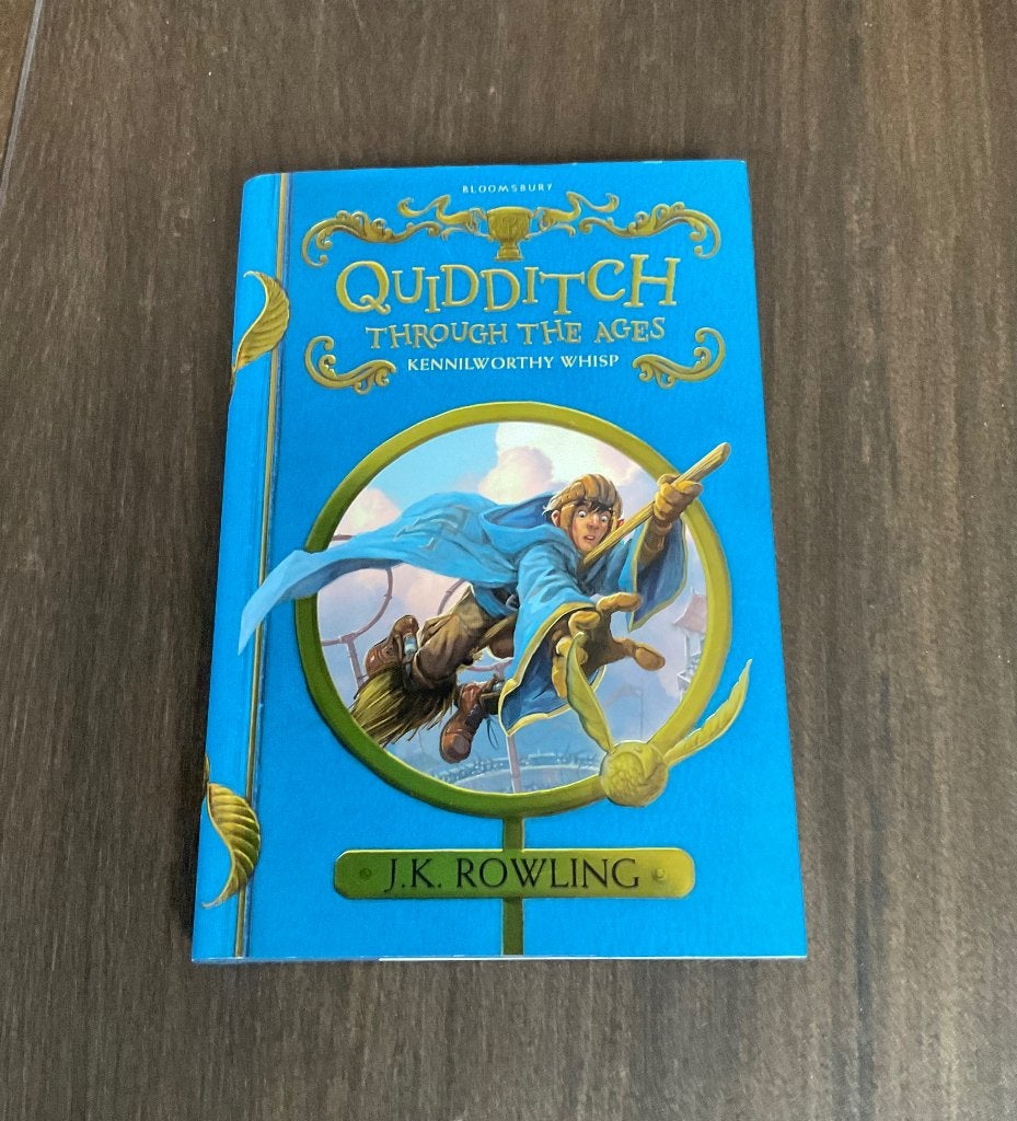 Harry Potter boekje Engels, Verzamelen, Harry Potter, Ophalen of Verzenden, Zo goed als nieuw, Boek of Poster