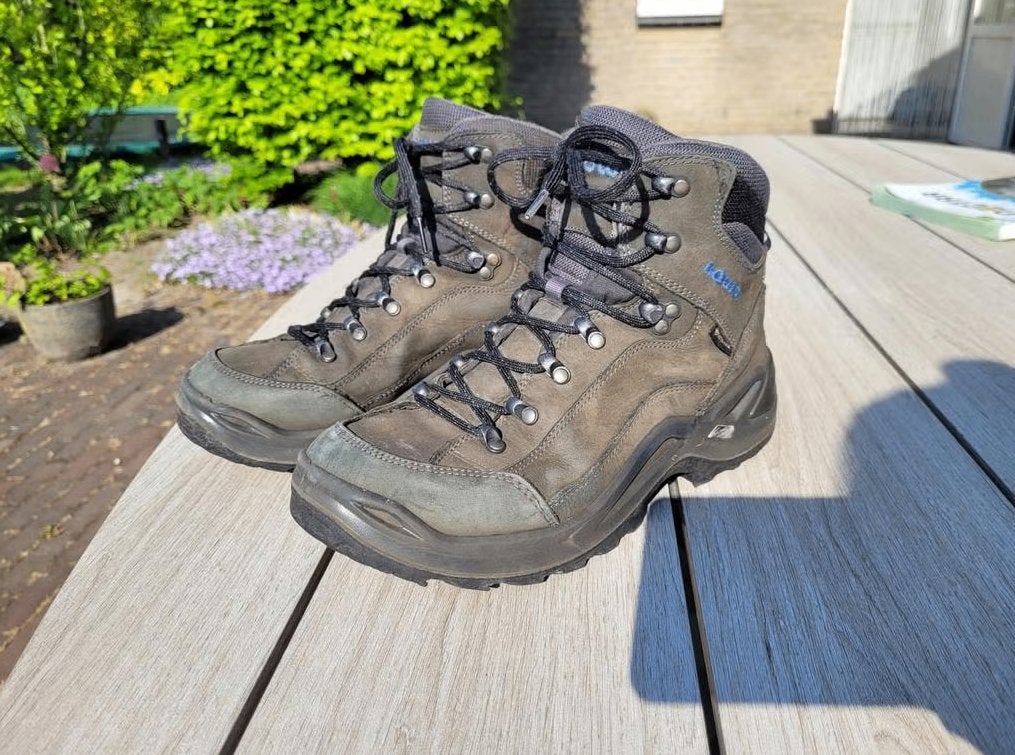 Lowa Renegade GTX mid wandelschoenen maat 41, Sport en Fitness, Bergsport en Wandelen, Ophalen of Verzenden, Gebruikt, Schoenen