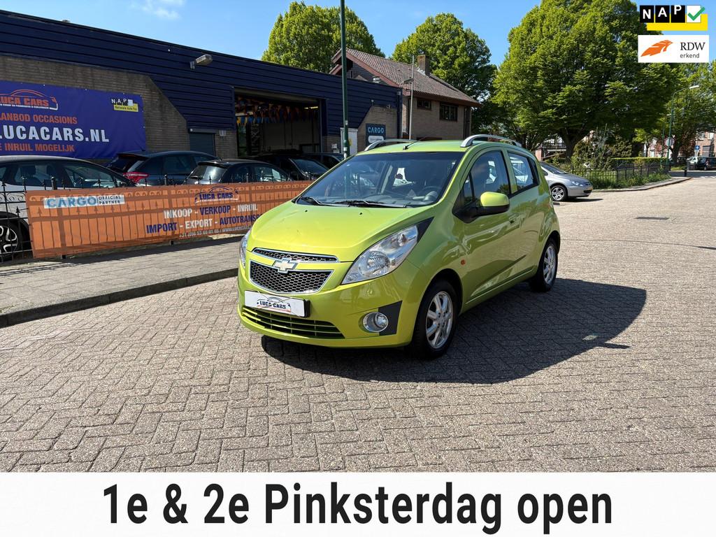 Chevrolet Spark 1.0 16V LT AIRCO + NIEUWE APK!, Voorwielaandrijving, Gebruikt, 4 cilinders, 68 pk