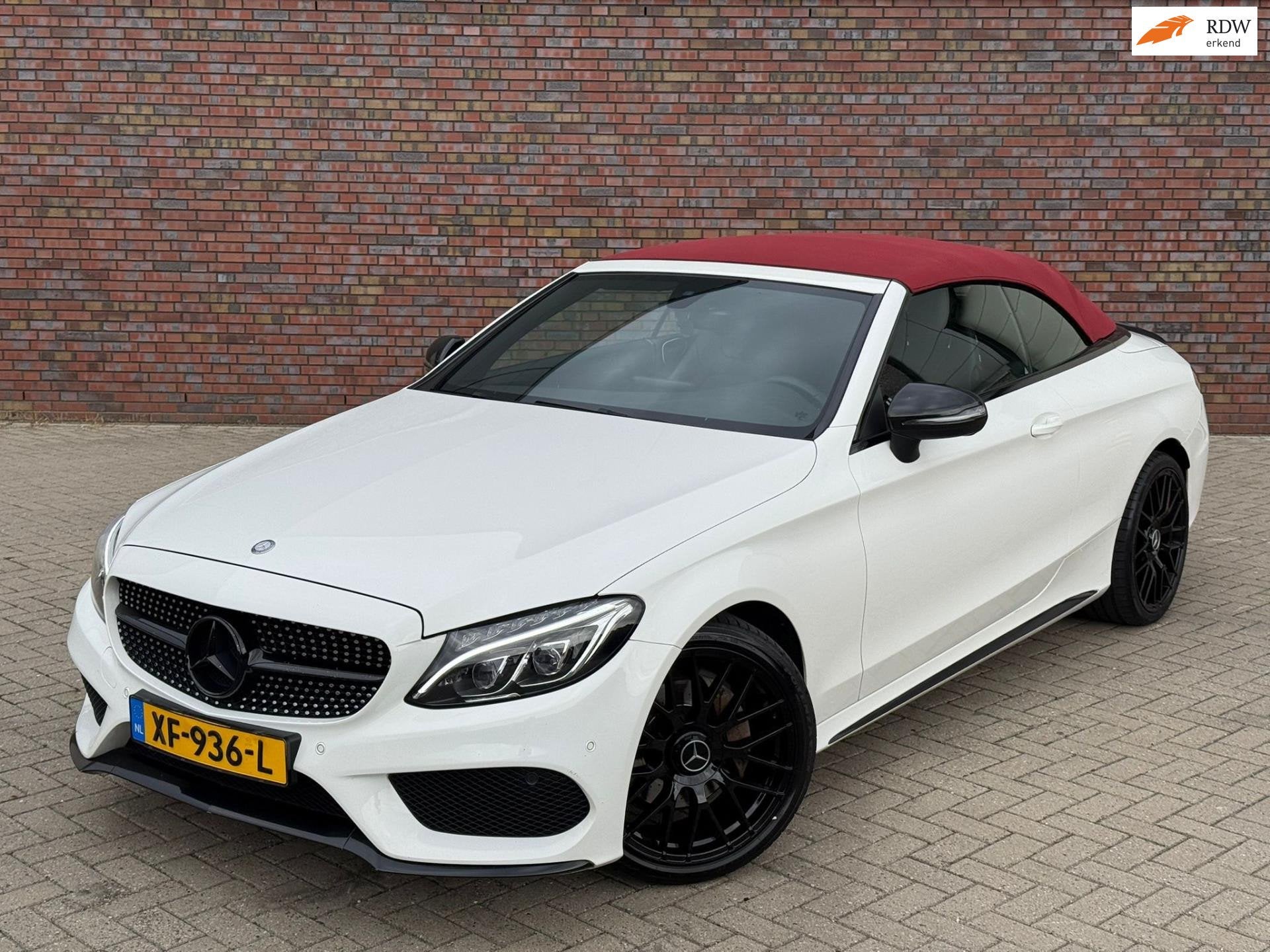 Mercedes-Benz C-klasse Cabrio 180 Edition 1 | AMG Line Night, Automaat, Achterwielaandrijving, Euro 6, Cabriolet