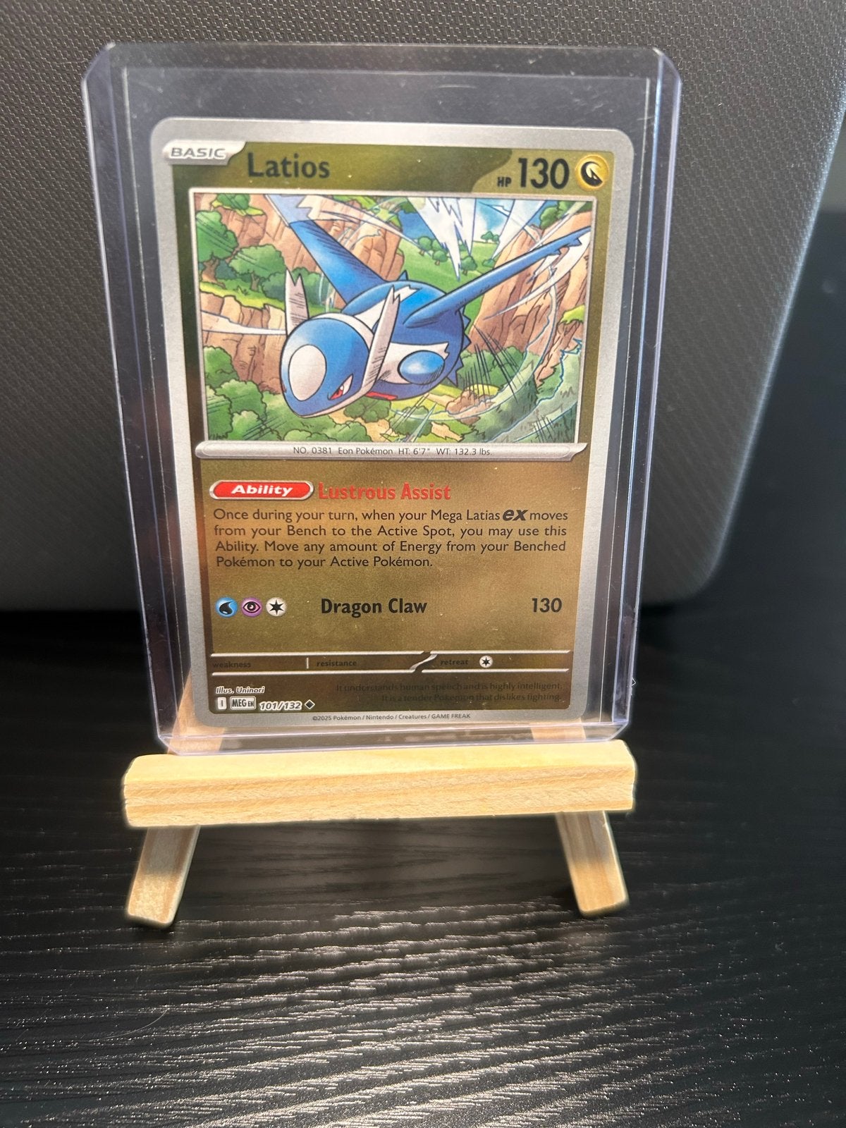 Latios Pokémon kaart - NM staat - Inclusief sleeve en hardca, Ophalen of Verzenden, Zo goed als nieuw, Losse kaart
