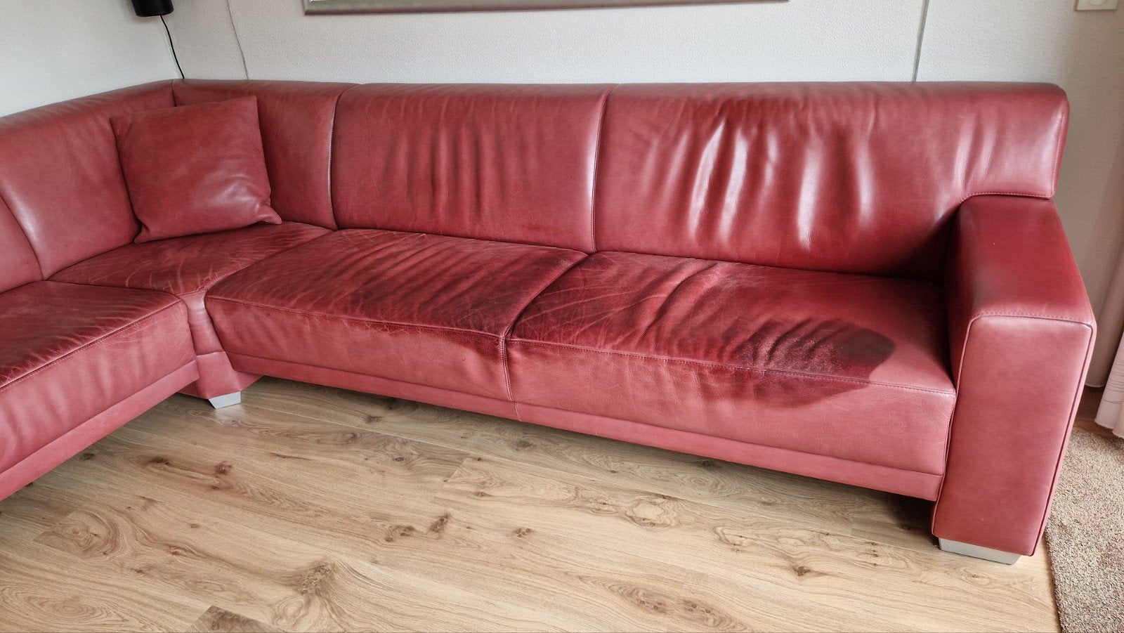 Rode Leren Hoekbank van Lederland - Comfortabel en Ruim, Huis en Inrichting, Ophalen, 250 tot 300 cm, Gebruikt, Hoekbank