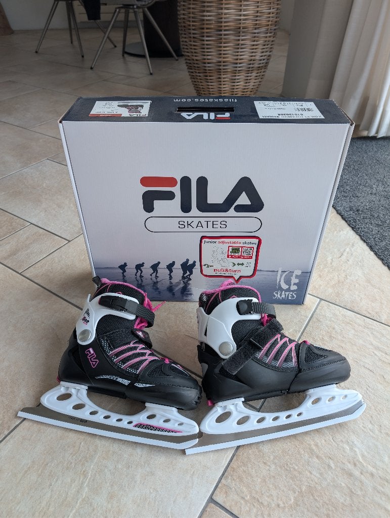 Zeer mooie FILA schaatsen verstelbaar maat 35-38, Zo goed als nieuw, IJshockeyschaatsen, Ophalen, Overige merken