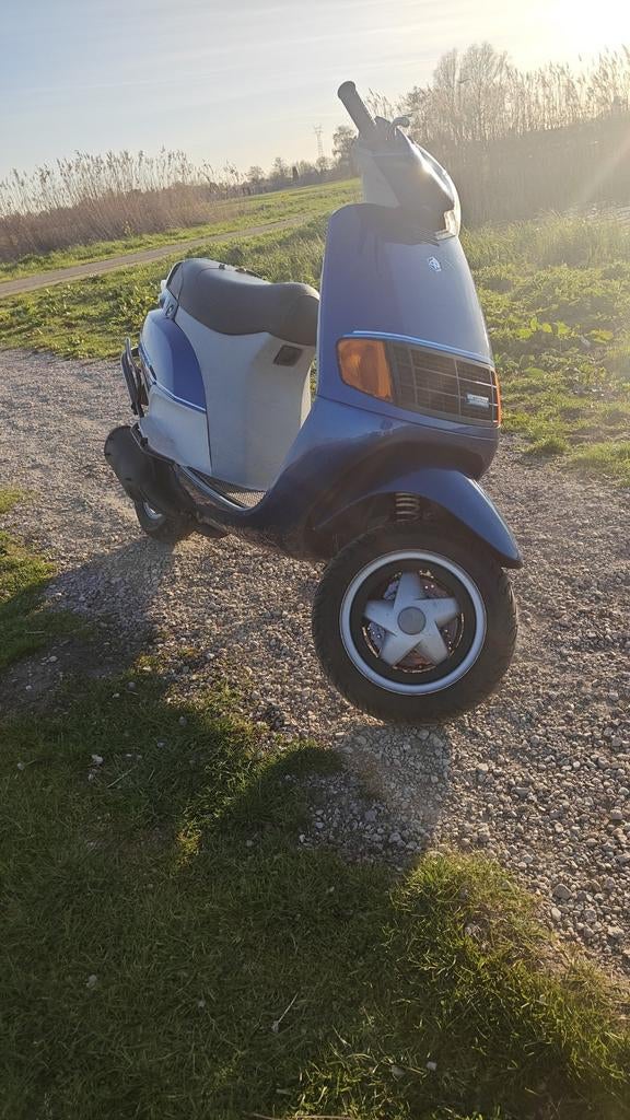 Piaggio quartz 125cc teruil/tekoop, Fietsen en Brommers, Scooters | Piaggio, Ophalen, Tweetakt, Overige modellen, 125 cc