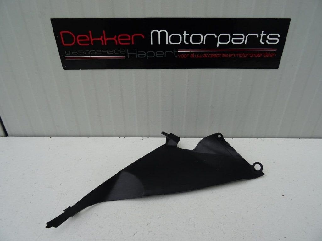 Linker Binnen Kuipdeel in Zijpaneel GSXR750 GSXR600 2006 K7, Gebruikt, -, -, Ophalen of Verzenden