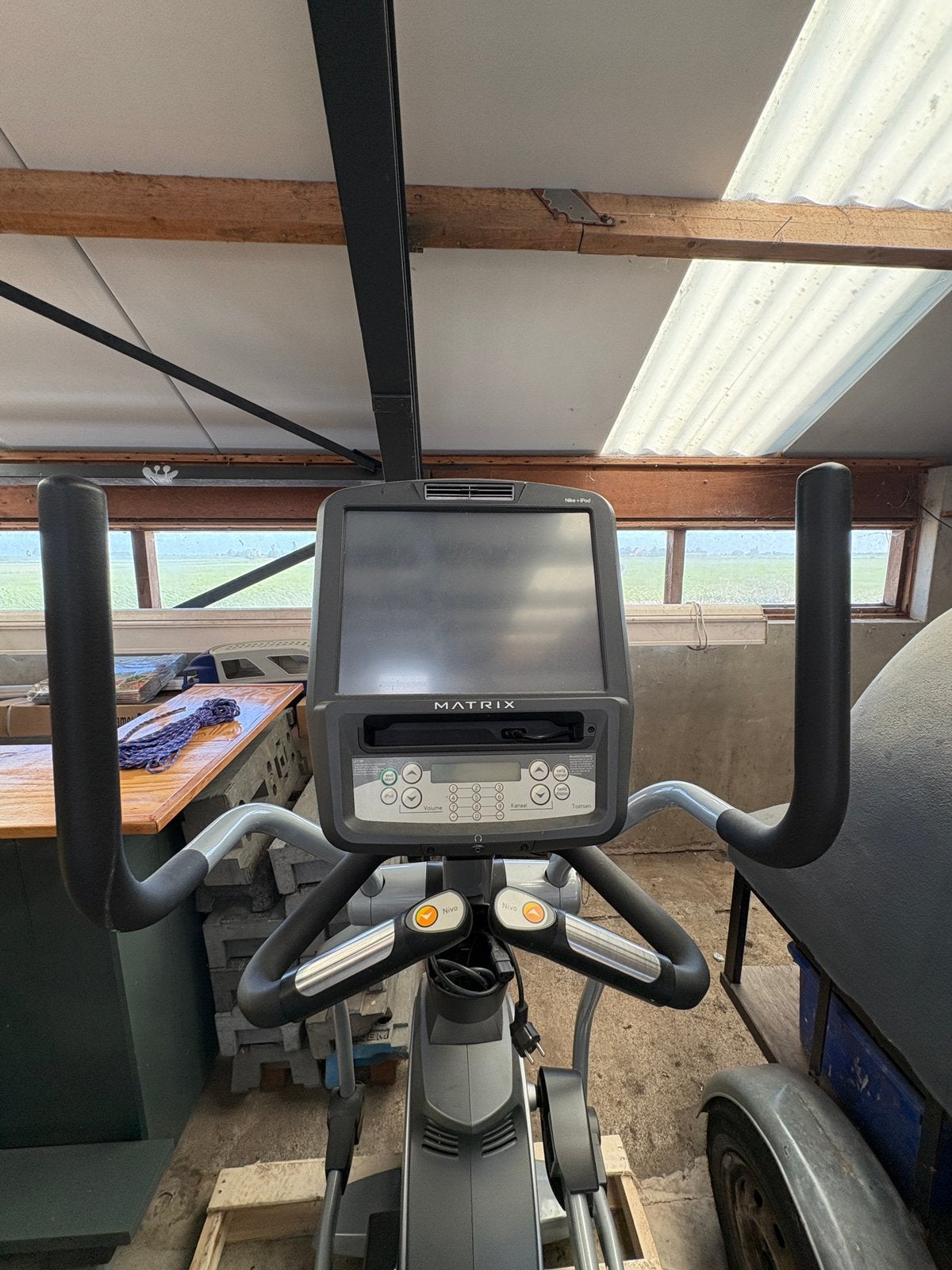 Matrix Crosstrainer, Ophalen, Gebruikt