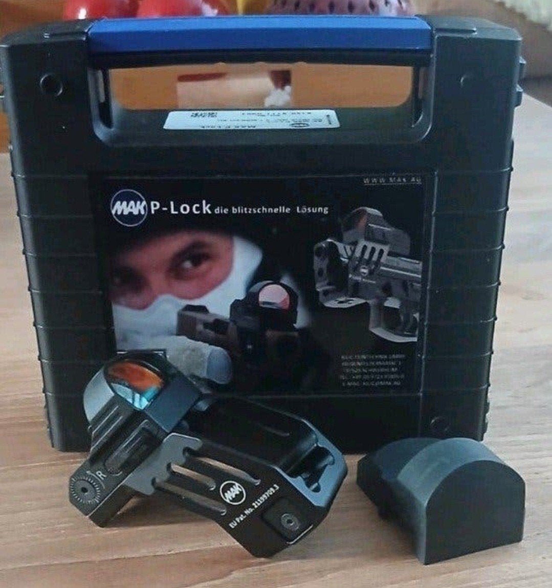 Mak P-Lock Underbarrel Red Dot Glock Gen 5

Razendsnelle mon, Ophalen of Verzenden, Zo goed als nieuw