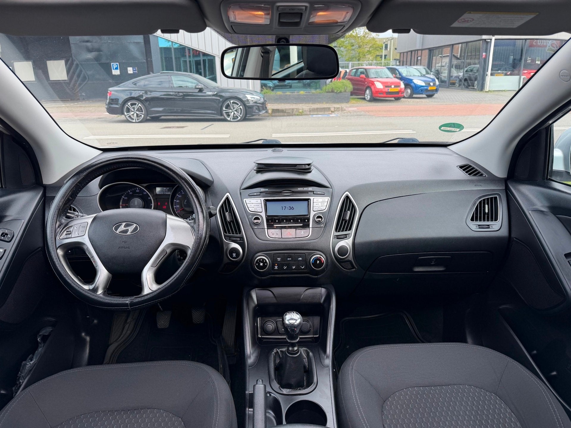Hyundai IX35 1.6i GDI Active/ Clima/Panorama Dak/Pdc/Nieuw A, Auto's, 135 pk, Gebruikt, 1591 cc, Handgeschakeld