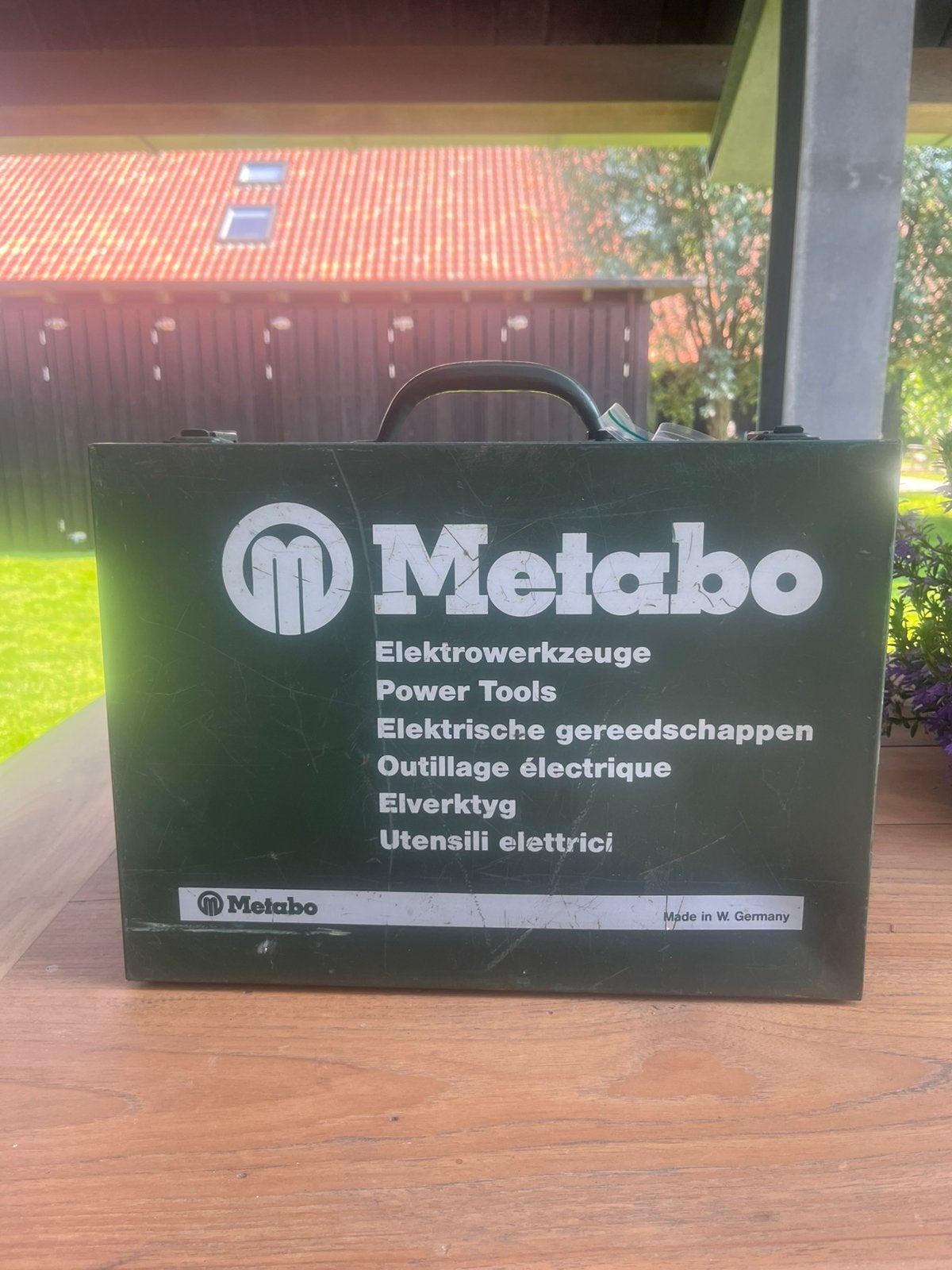 Metabo bandschuurmachine, Ophalen, Gebruikt, 1200 watt of meer, Bandschuurmachine