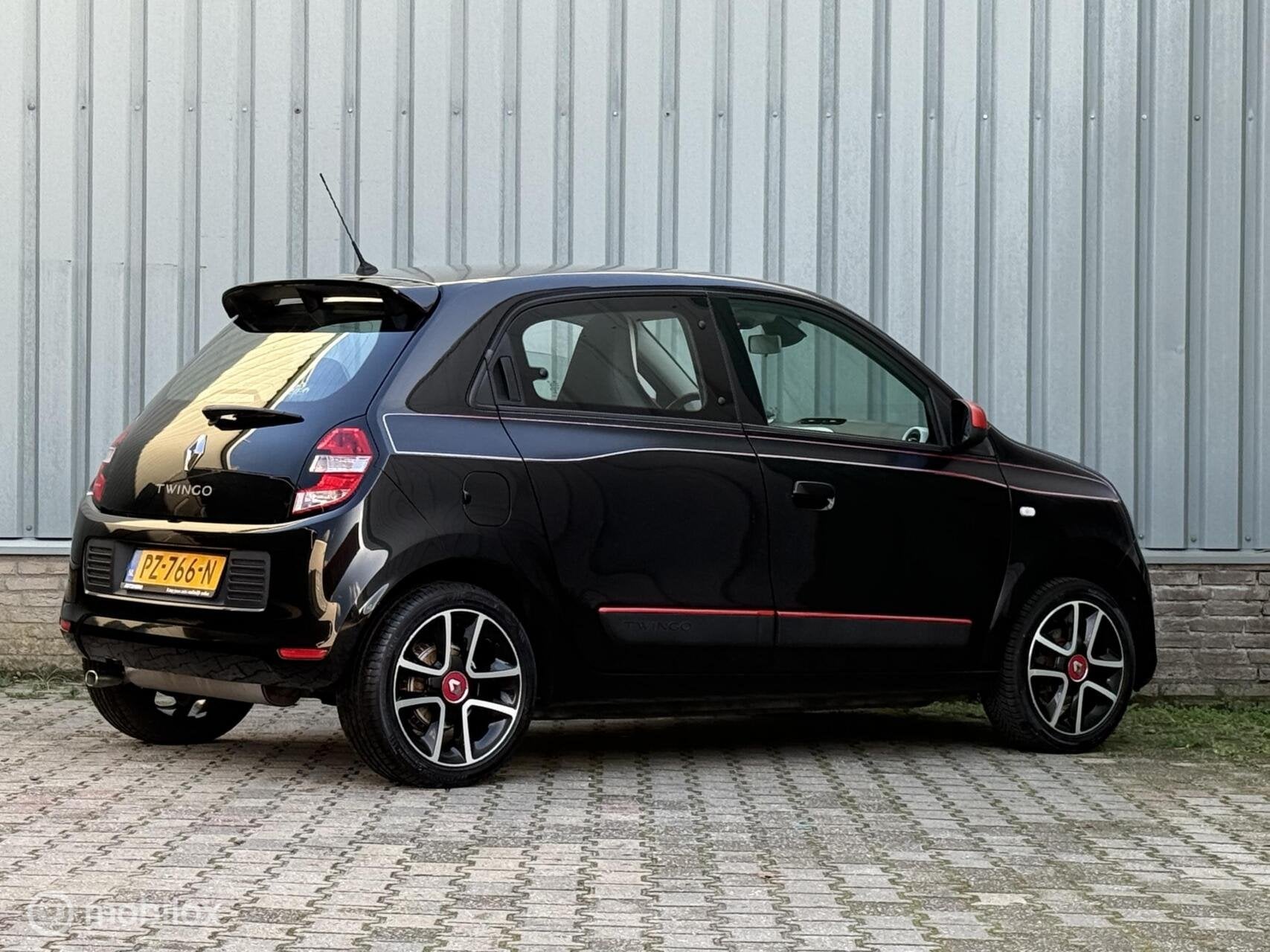 Renault Twingo 1.0 SCe Intens | Cruise | Climate | 35dKM!, Auto's, Verwarmde buitenspiegels, 840 kg, 4 stoelen, Leder en Stof