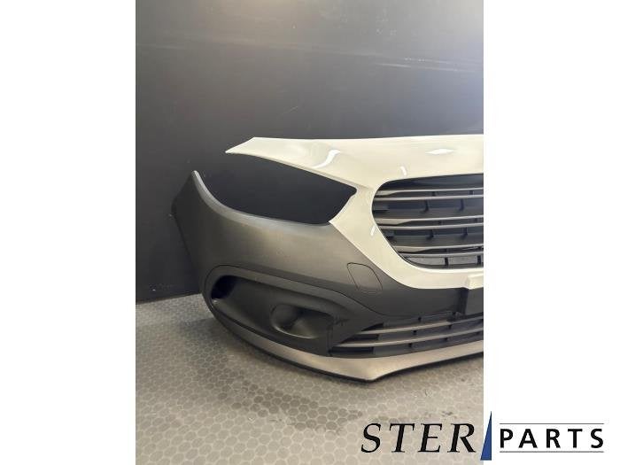 Voorbumper van een Mercedes Sprinter (9147), Auto-onderdelen, Carrosserie en Plaatwerk, Gebruikt, -, Ophalen of Verzenden, Bumper