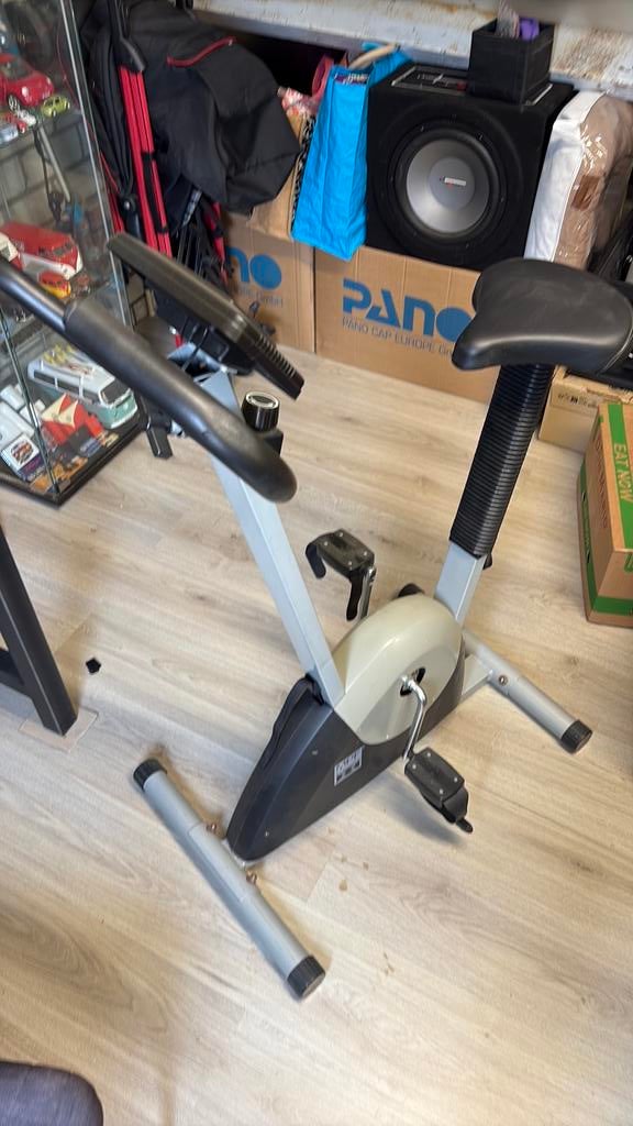 Hometrainer, Ophalen, Gebruikt, Metaal, Benen