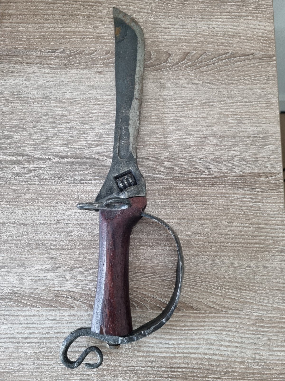 Decorarief mes - mahonie handvat, Ophalen