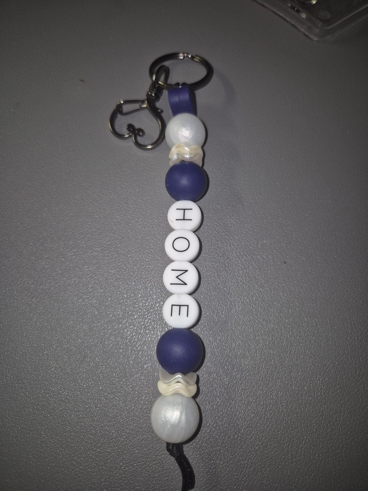 Sleutelhanger met 'HOME' kralen, Ophalen of Verzenden, Nieuw, Overige typen