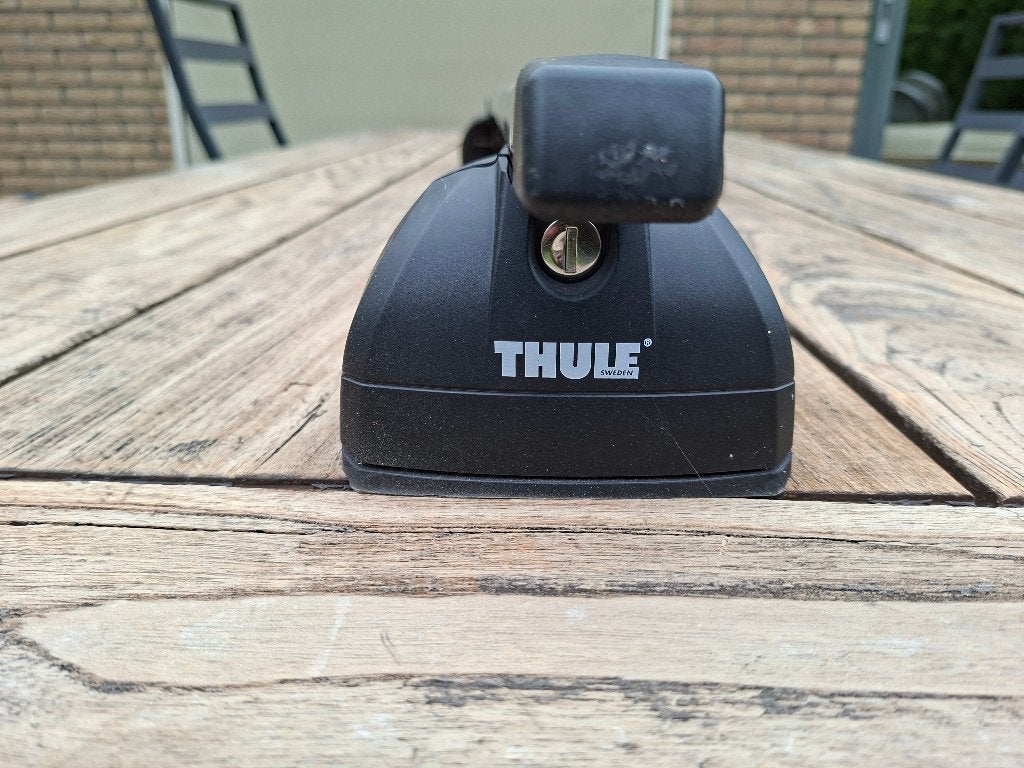 Thule rapid system 753 incl. SquareBar Evo en XT kit 3120, Auto diversen, Ophalen, Gebruikt