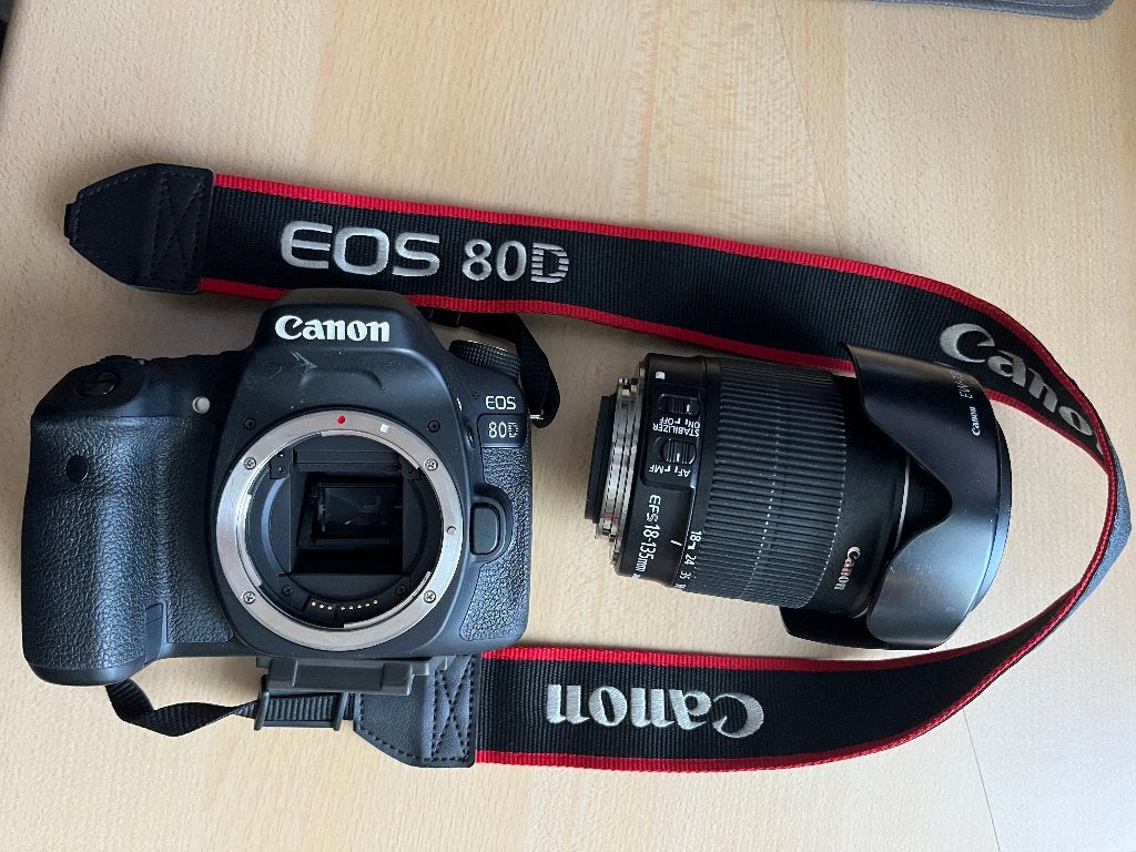camera  canon  80-D, Ophalen, Spiegelreflex, Canon, Zo goed als nieuw