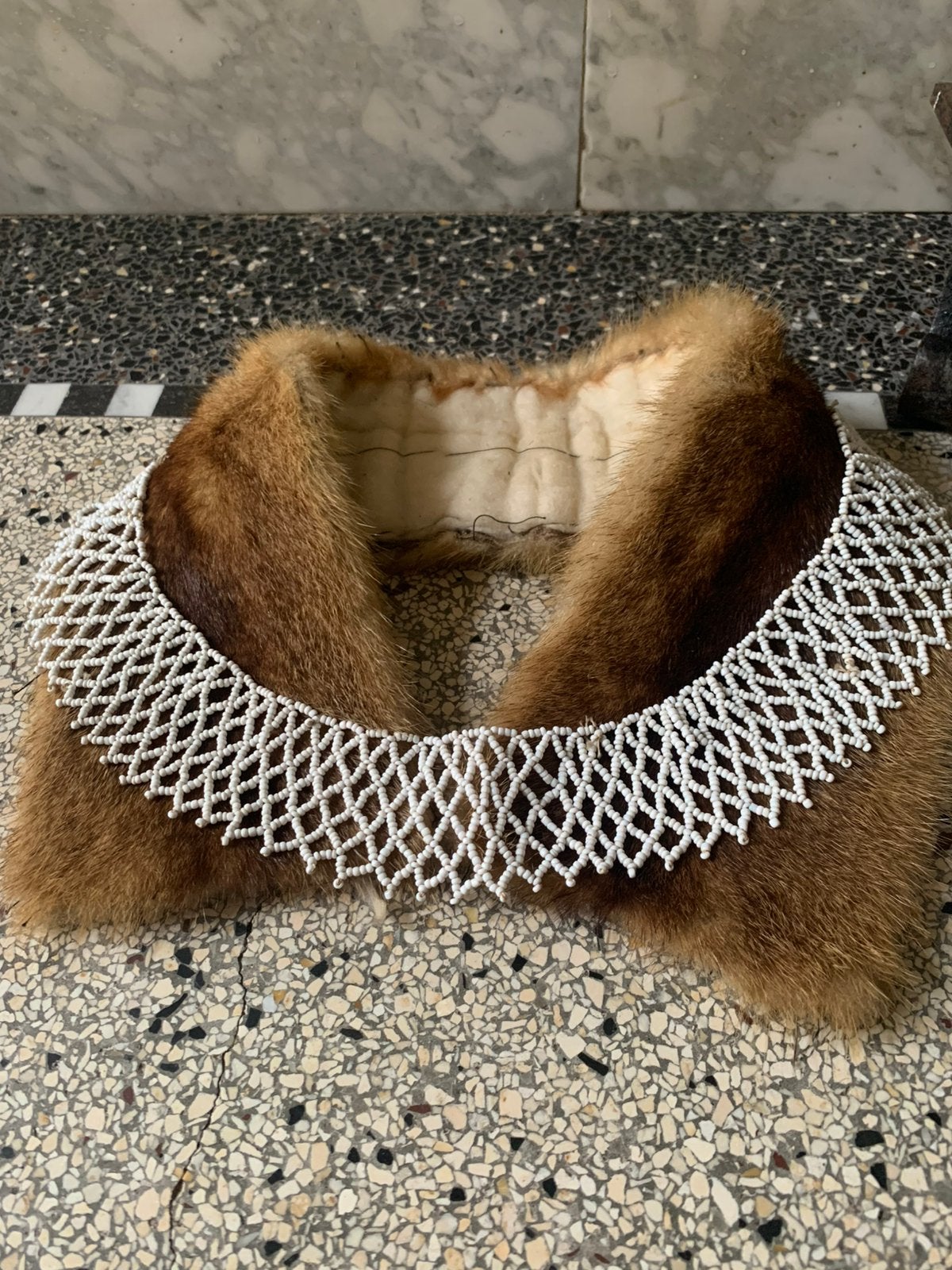 ** 2x oude siersels ** gemaakt van oude kraaltjes, Antiek en Kunst, Antiek | Kleding en Accessoires, Ophalen of Verzenden