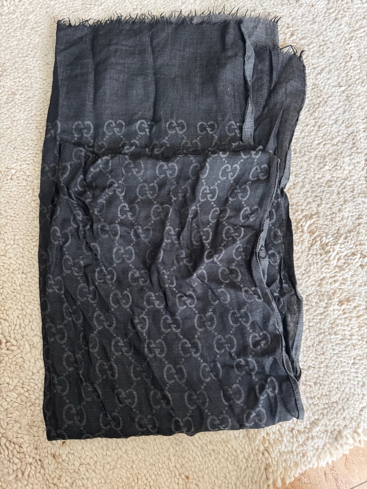 Gucci GG Jacquard Sjaal - Zwart, Ophalen of Verzenden, Zo goed als nieuw, Maat 38/40 (M), Sjaal