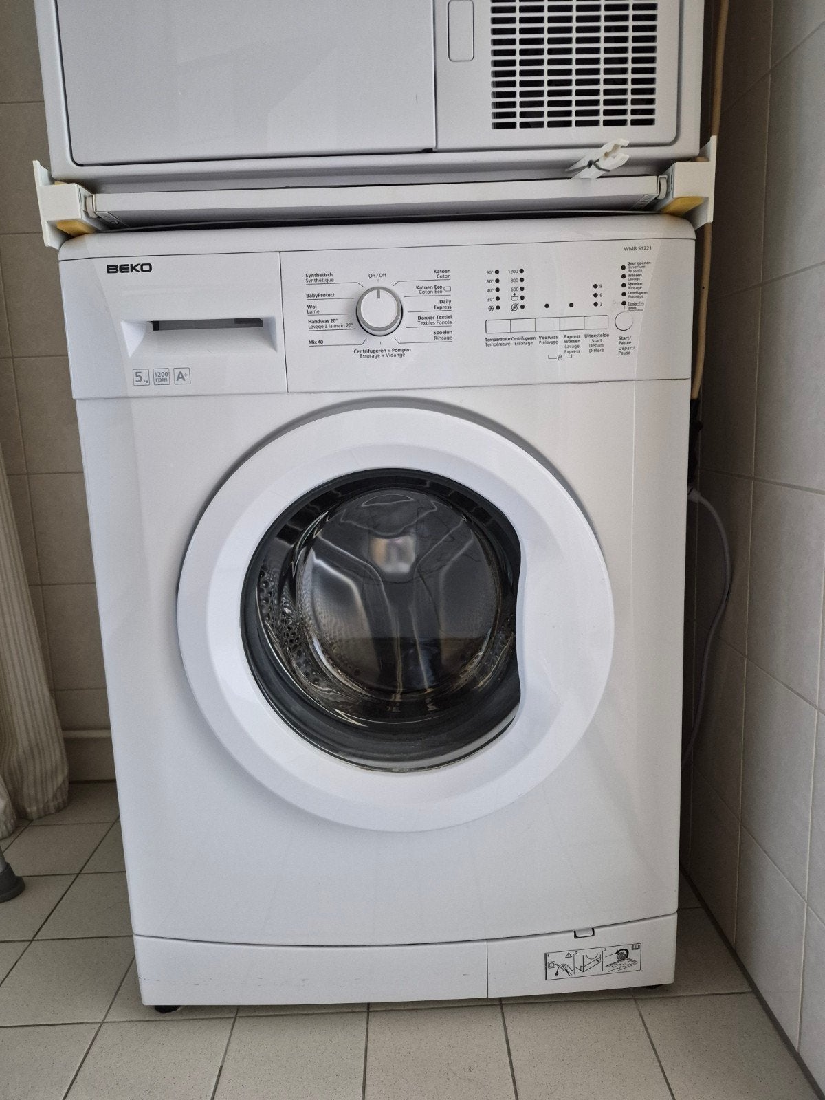 Beko WMB 51221 Wasmachine - 5 kg, 1200 tpm, A+, Ophalen, 1200 tot 1600 toeren, 4 tot 6 kg, Energieklasse A of zuiniger