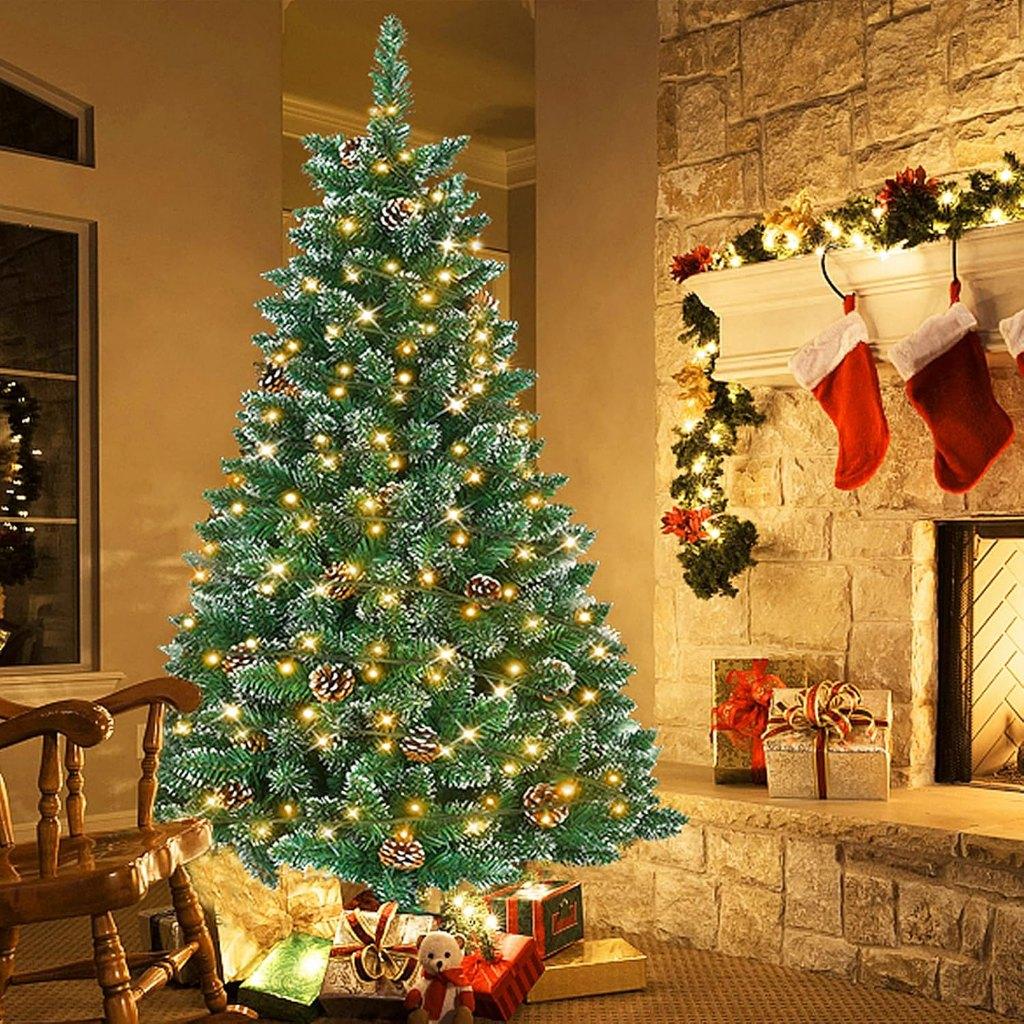 Chique Kerstboom Dennenappels & Sneeuweffect & led's 210 cm, Ophalen of Verzenden, Nieuw