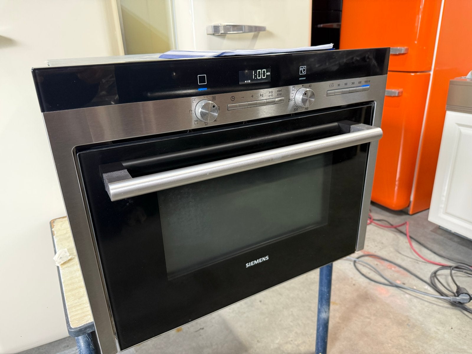 Siemens Combi-oven HB884E562, 45 tot 50 cm, Bella, Hete lucht, 60 cm of meer