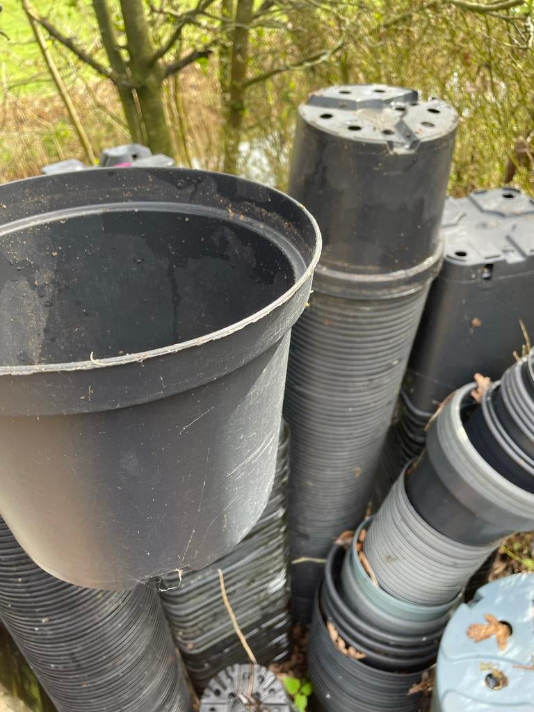 Zwarte ronde plastic kweekpotten 5 liter - 200 stuks, Ophalen, Kunststof, Gebruikt, Rond