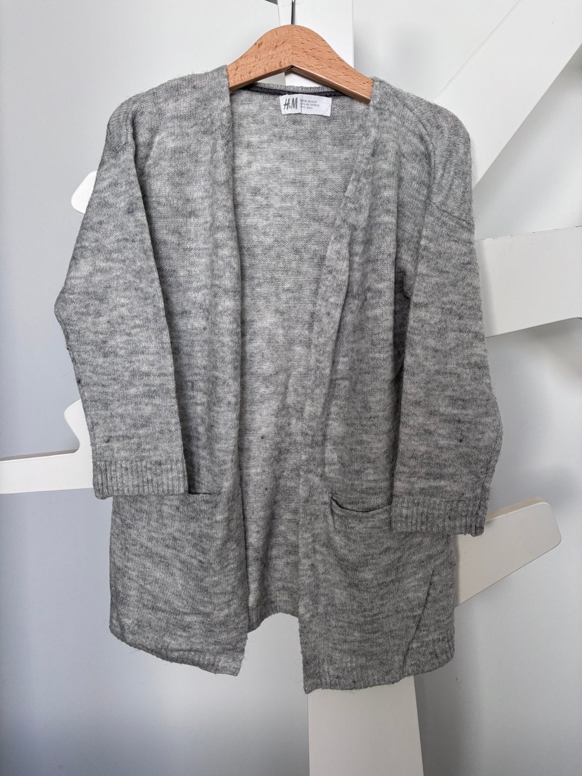Lang grijs vest H&M maat 92, Ophalen of Verzenden, Zo goed als nieuw, Meisje, Trui of Vest